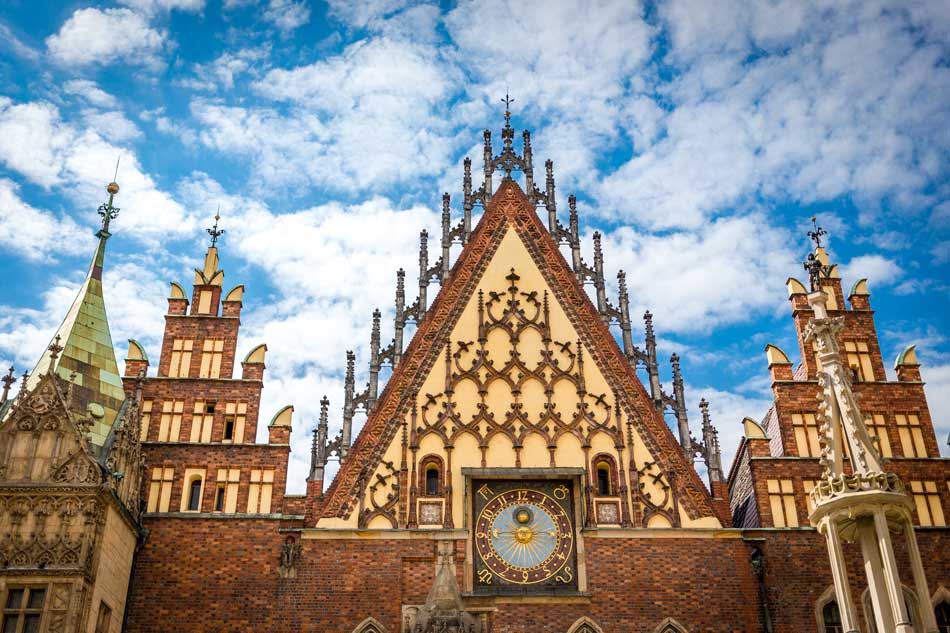 Wrocław - rynek, firmy z wrocławia często mają tam biura